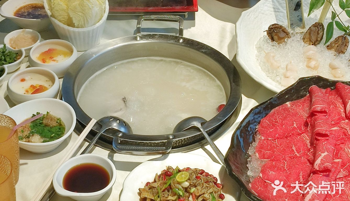 武林夜市海鲜火锅！鲜到掉眉毛🐟