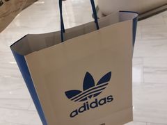 -阿迪达斯(武林银泰三叶草店)