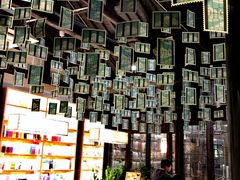 -猫的天空之城概念书店(杭州南宋御街店)