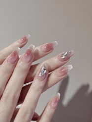 -UMl Nail 尤米美甲美睫半永久
