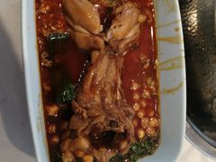 -蛙两只美蛙鱼头火锅(恒茂店)