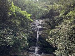 -燕子河大峡谷天坑仙境