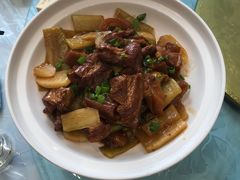 -学生路大别山酒店