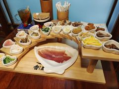 -香麒园·过桥米线·南湖雅宴