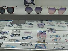 -精视达眼镜•专业儿童配镜中心(学府大道店)