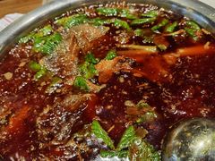 -肖肖酸萝卜鱼火锅(总店)