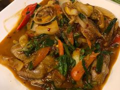 -J Daeng Seafood