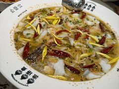 -渔语鱼酸菜鱼新川菜(来福士店)