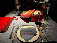 -弦月窗LUNETTE BY AMANDA(复兴路店)