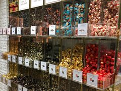 零售区-VENCHI 闻绮(北京国贸商城店)