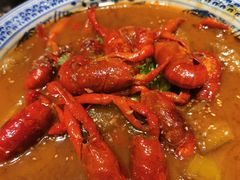 -隆江大酒店(雯婕商务楼店)