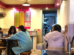 大堂-卓粤拉肠(红庙店)