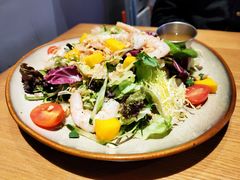 鲜柚芒果沙拉佐冰花酸梅酱-HELLO 27 意面·沙拉·帕尼尼