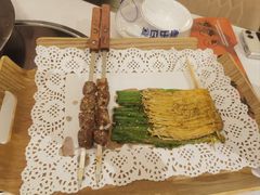 -聚串门儿·东北烧烤(信义坊店)