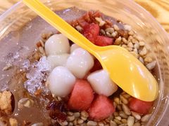 -八一路好吃街(雨田商务大厦店)