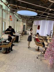 -PE SALON 