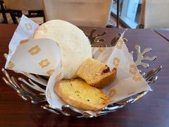 -青岛香格里拉·鱼跃地中海西餐厅