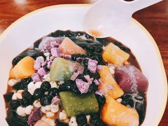 红豆芋圆冰-猪脑壳凉面(武陵源店)