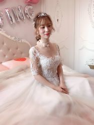 -艾米丽婚纱礼服