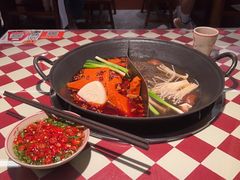 -赵美丽重庆火锅(西安直营总店)