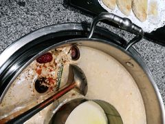-江小渔鲜鱼火锅(应天西路店)