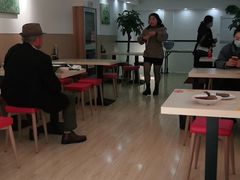 大堂-八卤粉面·西安刀削·绵阳米粉(三湘泗宝店)