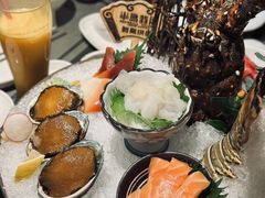 -半岛翡丽海鲜自助餐厅(观风亭店)