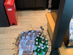 -星巴克(西安机场1店T3到达店)
