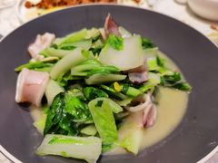 家烧小白菜笔管鱼-悦海·家宴·冰花皮皮虾大锅贴(宝龙店)