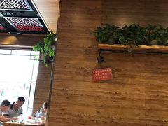-管氏翅吧(护国寺店)
