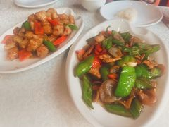 -伏尔加庄园米尼阿久尔餐厅