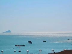 -银沙滩浴场