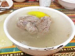 缸子肉-艾尼纯羊烤肉店