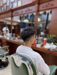 -尼特斯男士发型馆