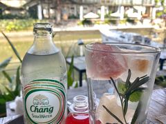 -喜洲吧·江畔老船厂·庭院餐厅(喜临院店)