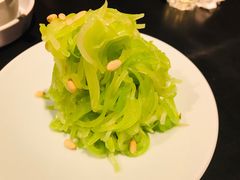松仁莴笋-老头儿油爆虾·1987杭州烟火味(湖滨银泰in77D区店)