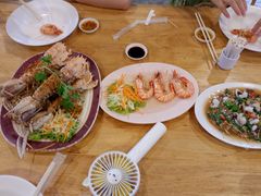 -拉威海鲜市场