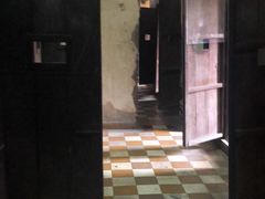 -吐斯廉屠杀博物馆