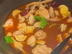 -山河屯铁锅炖(哈西站店)