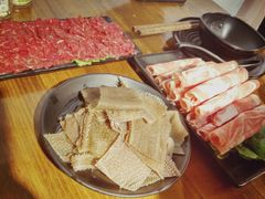 -鲜入围煮花胶鸡海鲜火锅