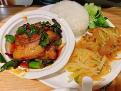 回锅肉套饭-龙抄手食府(浣花北路店)