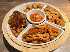 -蘑界·野生菌火锅(深业上城店)