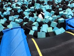 -Bounce Factory 反弹工厂蹦床公园(佛山店)