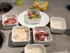 -张哞哞·鲜切牛肉自助火锅(高德置地店)
