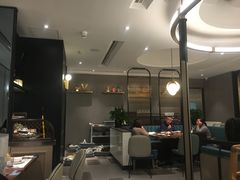 -港丽餐厅(杭大店)