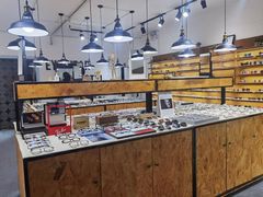 -罗伯特眼镜·蔡司官方授权(罗湖国贸店)