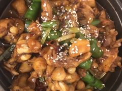 黄焖牛蛙煲-马头巷·食景园(苏州总店)