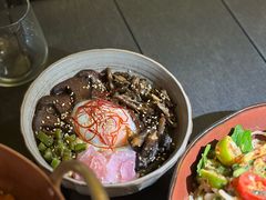 -Ameigo梅果·云贵川bistro(长宁来福士店)