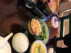 -清迈清迈巷口小排档(烟台山店)