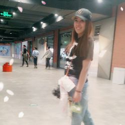 点击看大图 -MONE美发沙龙